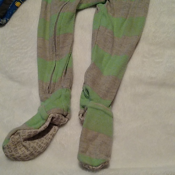 Boys 12 Months Set Sleeper & Swim Diaper - Picture 3 of 9